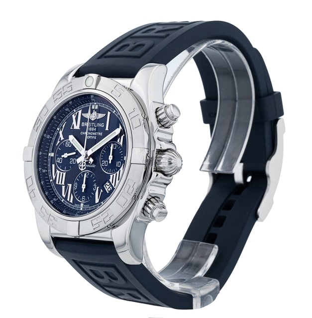 Breitling Chronomat 44 AB0110 Image 2